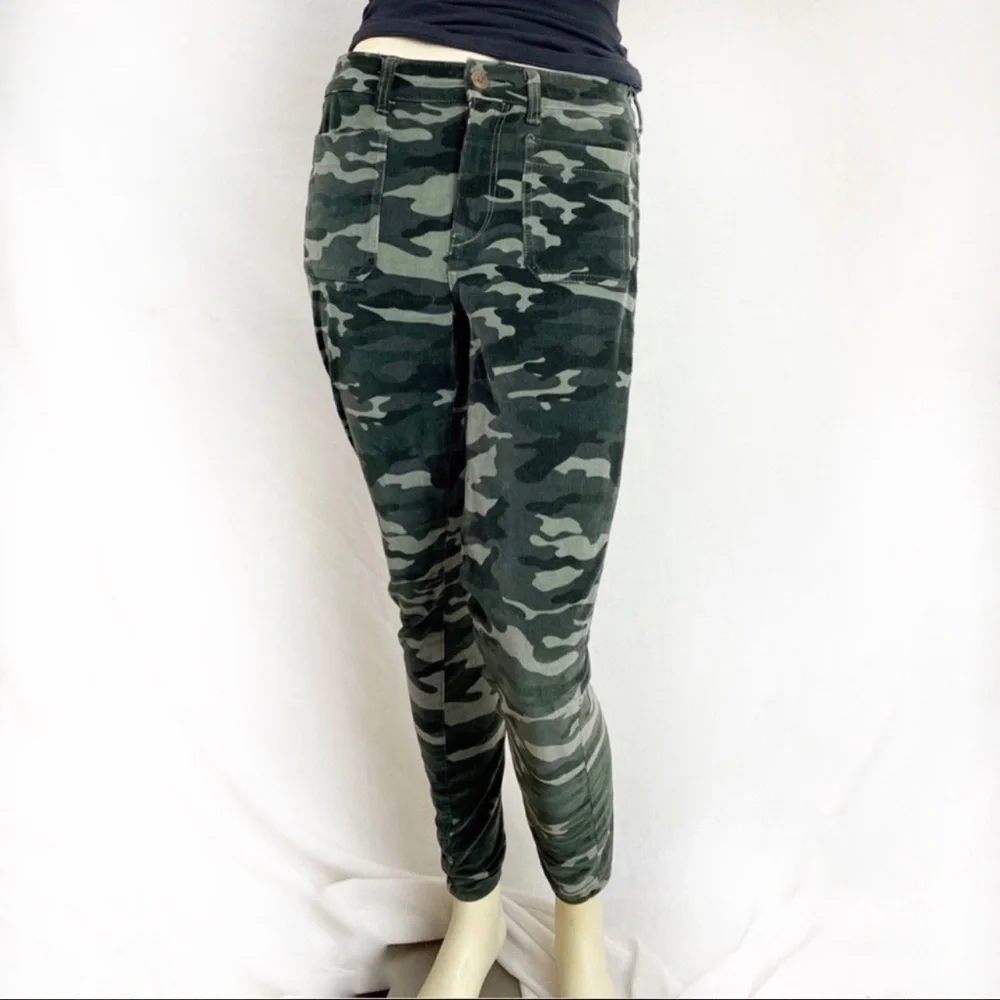 Anthropology High-Rise Skinny Camo Corduroy Pants size 28